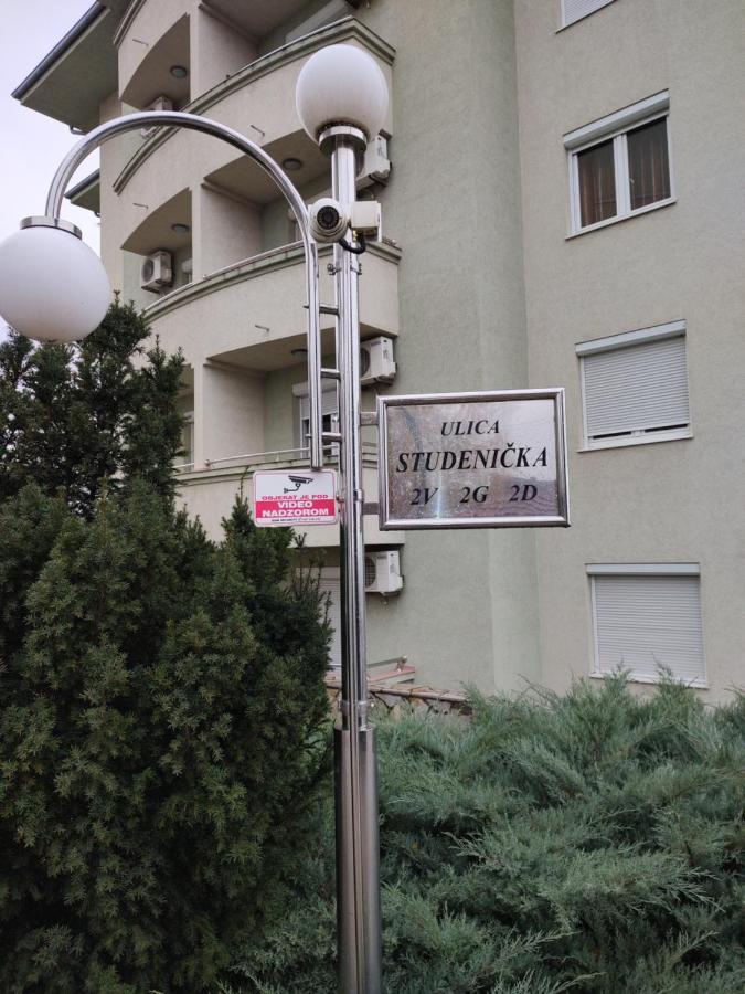 Apartman Mali Raj Vrnjačka Banja Exterior foto